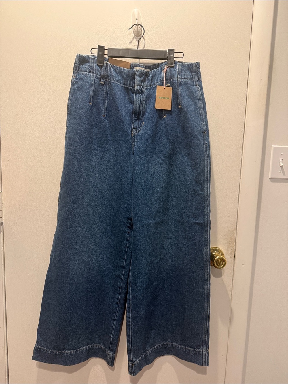 Boden Denim Wide-Leg Jeans in Blue